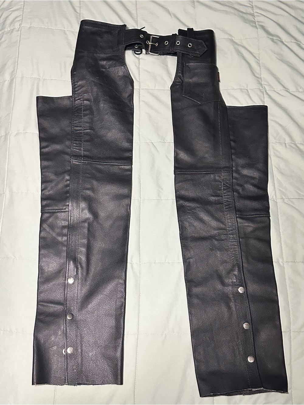 Hot Leathers Black Leather Motorcycle Chaps with Buckle Waist Size XS